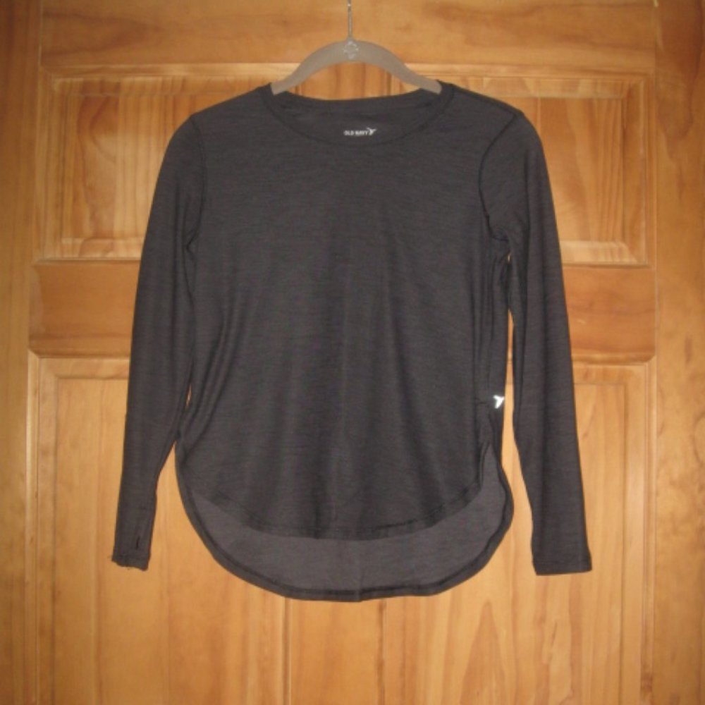 Girls Old Navy Active Breathe On Black Long Sleeve Shirt
